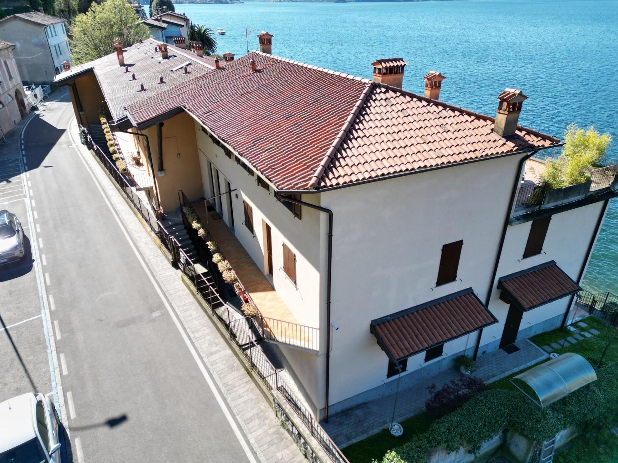 Casa Vacanze Finestra Del Pescatore Marone Kültér fotó